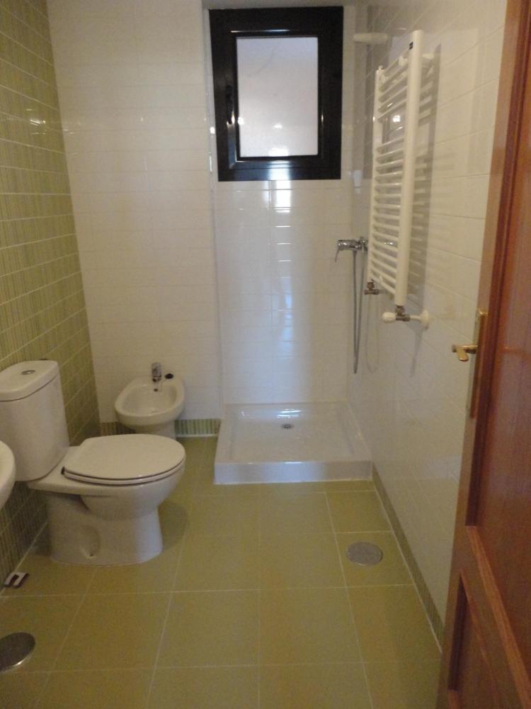 Foto Piso en Alquiler en Reyes Catlicos, Cuenca, Cuenca - € 500 - PIA4958 - BienesOnLine