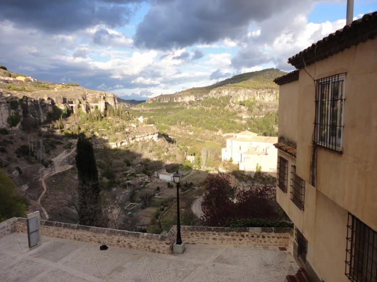 Foto Piso en Alquiler en Casco Antiguo, Cuenca, Cuenca - € 600 - PIA5426 - BienesOnLine