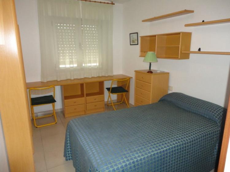 Foto Piso en Alquiler en Paseo San Antonio, Cuenca, Cuenca - € 450 - PIA5617 - BienesOnLine