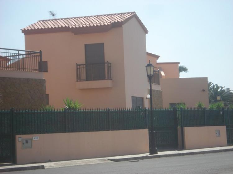 Foto Villa en Venta en CORRALEJO, La Oliva, Fuerteventura - € 480.000 - VIV4641 - BienesOnLine