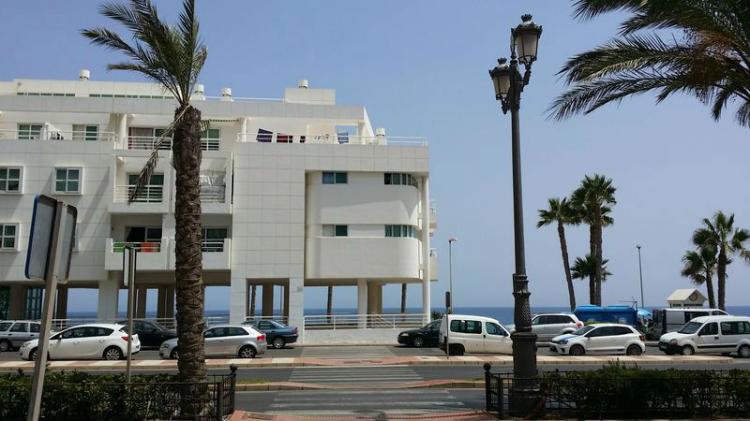 Foto Apartamento en Venta en El Puerto, Roquetas de Mar, Almeria - € 120.000 - APV8712 - BienesOnLine