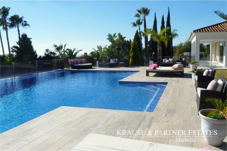 Foto Villa en Venta en Elviria, Marbella, Malaga - € 3.500.000 - VIV9988 - BienesOnLine