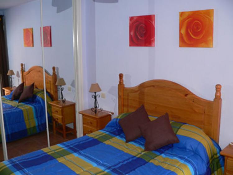 Foto Apartamento en Alquiler en Atlanterra Sol, , Cadiz - € 1.200 - APA6243 - BienesOnLine