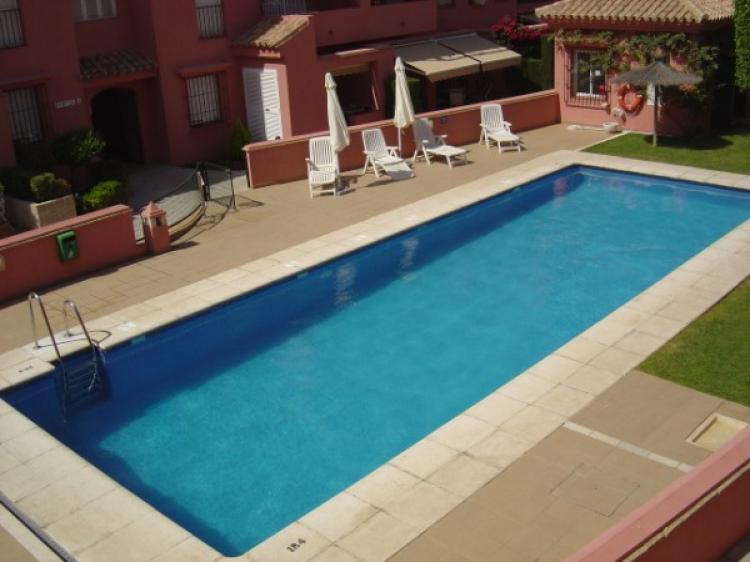 Foto Apartamento en Alquiler en Rota, Cadiz - € 450 - APA2310 - BienesOnLine