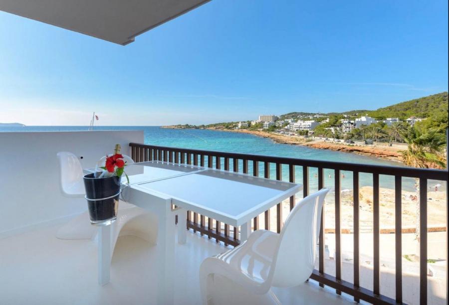 Foto Apartamento en Venta en Sant Antoni de Portmany, Ibiza - € 350.000 - APV10679 - BienesOnLine