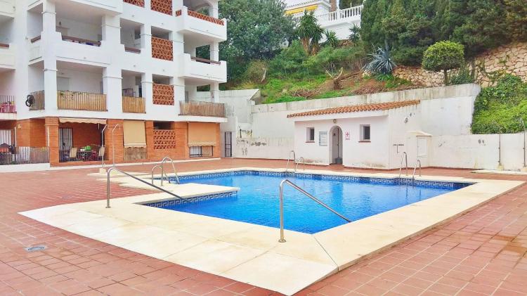 Foto Piso en Venta en Los Pacos, Los Pacos Zona Alta, Malaga - € 155.000 - PIV10057 - BienesOnLine