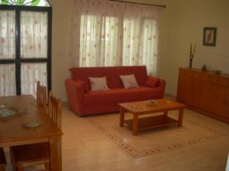Foto Apartamento en Alquiler en BENALMADENA COSTA, BENALAMDENA COSTA, Malaga - € 750 - APA211 - BienesOnLine