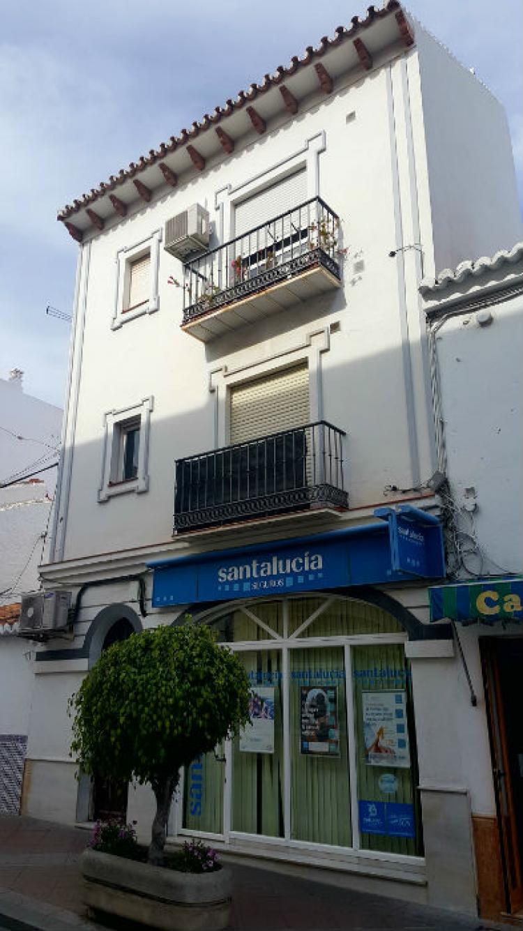 Foto Edificio en Venta en Nerja, Malaga - € 320.000 - EDV8949 - BienesOnLine