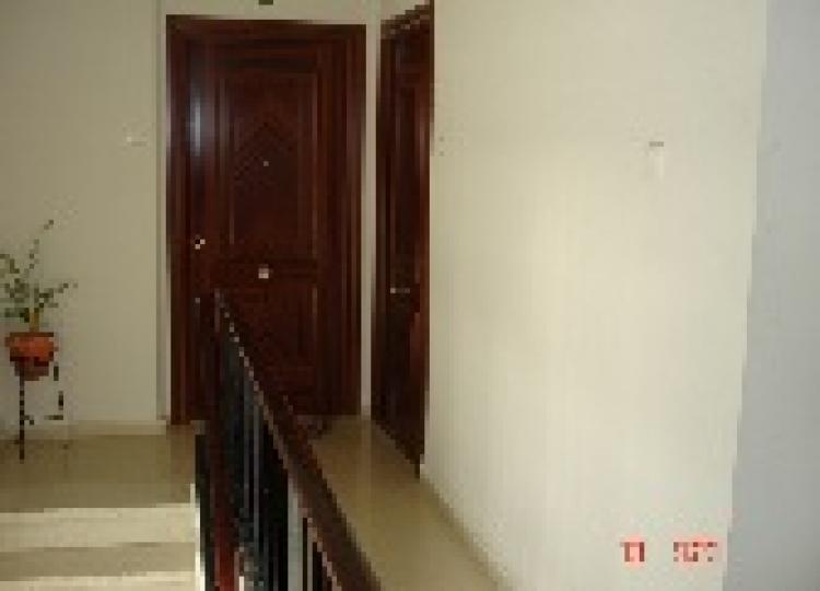 Home in Metric Way
