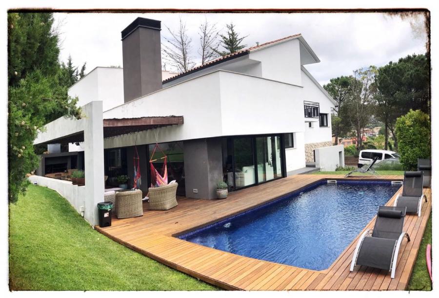 Home in Metric Way