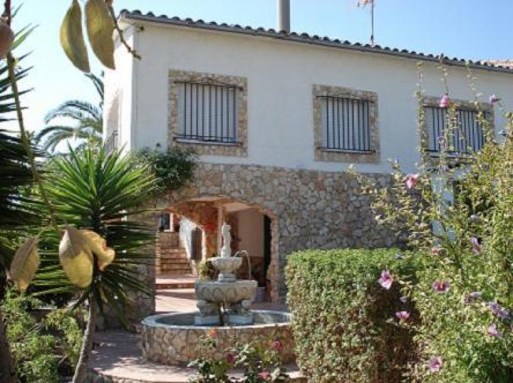 Foto Casa en Alquiler en SANT MIQUEL DE VESPELLA, Vespella de Gai, Tarragona - € 900 - CAA2450 - BienesOnLine