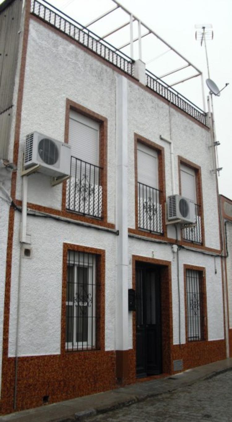 Foto Casa en Venta en Monesterio, Badajoz - € 58.000 - CAV7056 - BienesOnLine