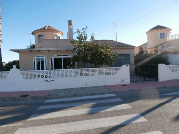 Foto Chalet en Venta en Orihuela, Alicante - € 175.000 - CHV9172 - BienesOnLine