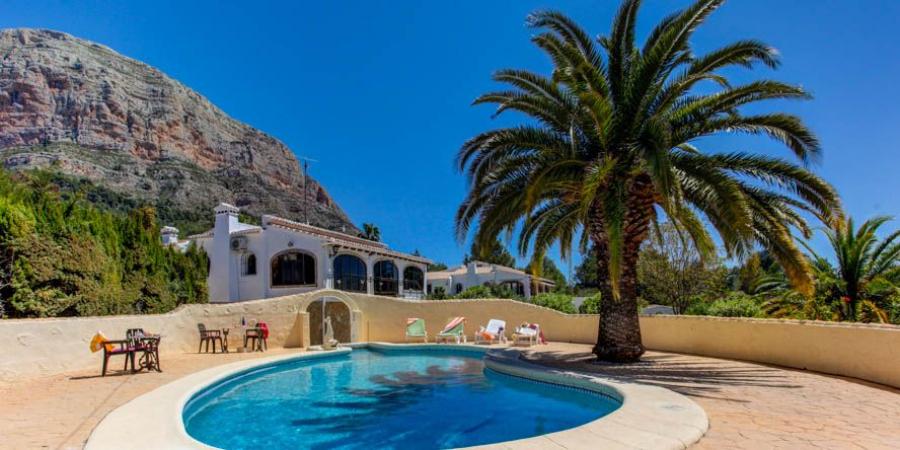 Foto Villa en Venta en Jvea/Xbia, Alicante - € 525.000 - VIV11477 - BienesOnLine