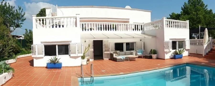 Foto Villa en Venta en Santa Eularia des Riu, Ibiza - € 1.295.000 - VIV11468 - BienesOnLine