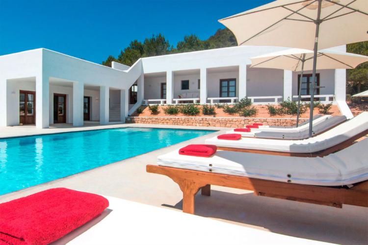 Foto Villa en Venta en Sant Josep de sa Talaia, Ibiza - € 2.395.000 - VIV8877 - BienesOnLine