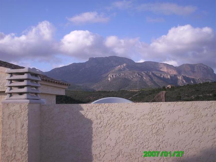 Foto Chalet en Venta en la nucia, Alicante - € 276.000 - CHV247 - BienesOnLine