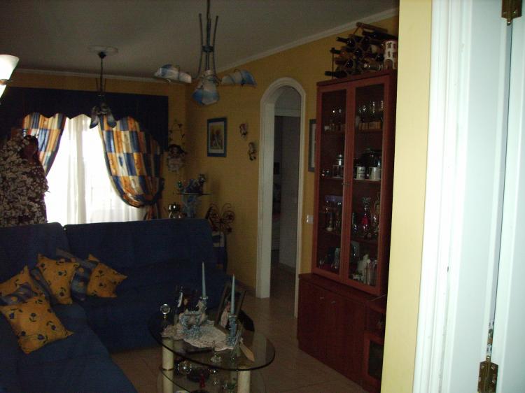 Foto Piso en Venta en Candelaria, Tenerife - € 215.000 - PIV200 - BienesOnLine