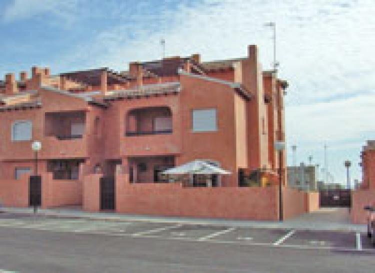 Foto Apartamento en Venta en Manzana 5, Torrevieja, Alicante - € 141.900 - APV3820 - BienesOnLine