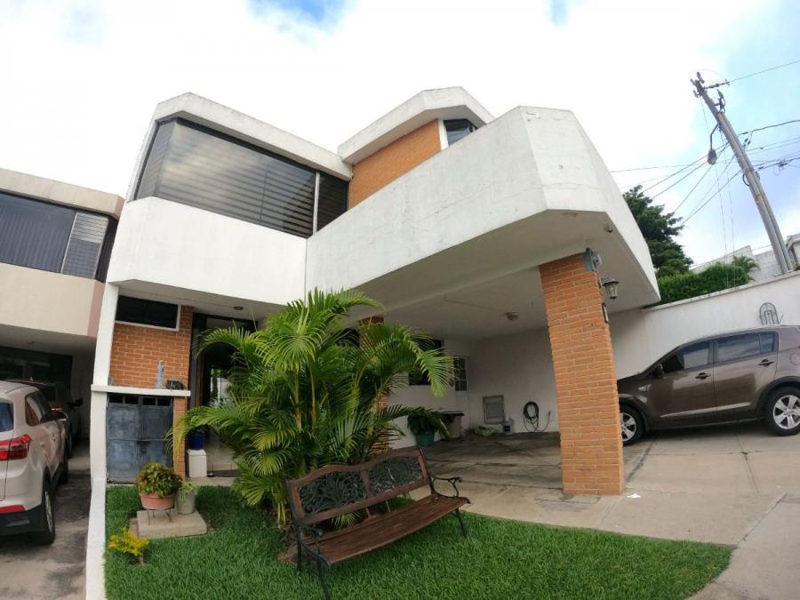 Foto Casa en Venta en Guatemala, Guatemala - U$D 270.000 - CAV48082 - BienesOnLine