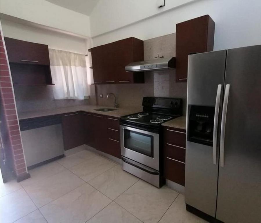 Foto Apartamento en Venta en Oakland Zona 10, Guatemala, Guatemala - U$D 135.000 - APV13318 - BienesOnLine