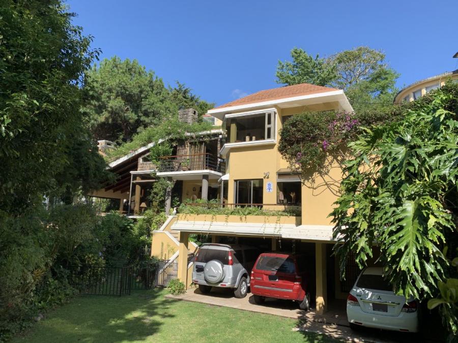 Foto Casa en Venta en Fraijanes, Guatemala - U$D 465.000 - CAV30971 - BienesOnLine