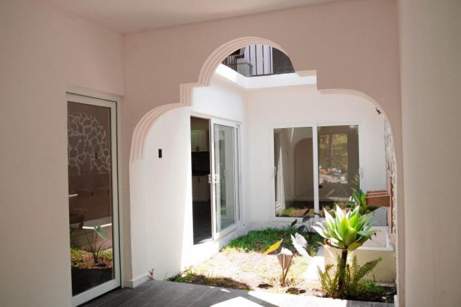 Foto Casa en Venta en Alotenango, Alotenango, Sacatepéquez - U$D 265.000 - CAV48666 - BienesOnLine