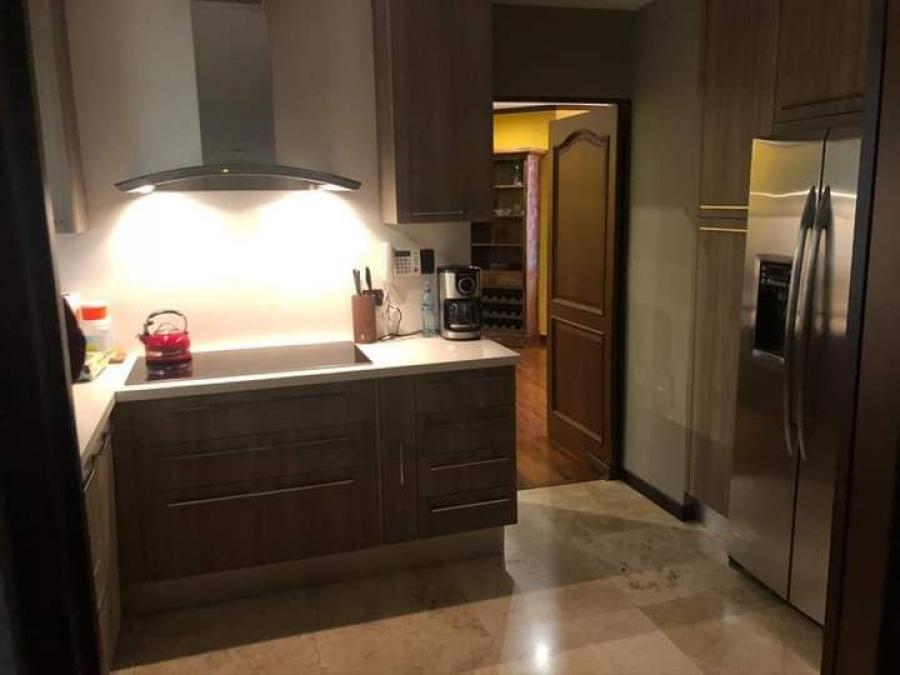 Foto Apartamento en Venta en ZONA 10, ZONA 10, Guatemala - U$D 265.000 - DEV23847 - BienesOnLine