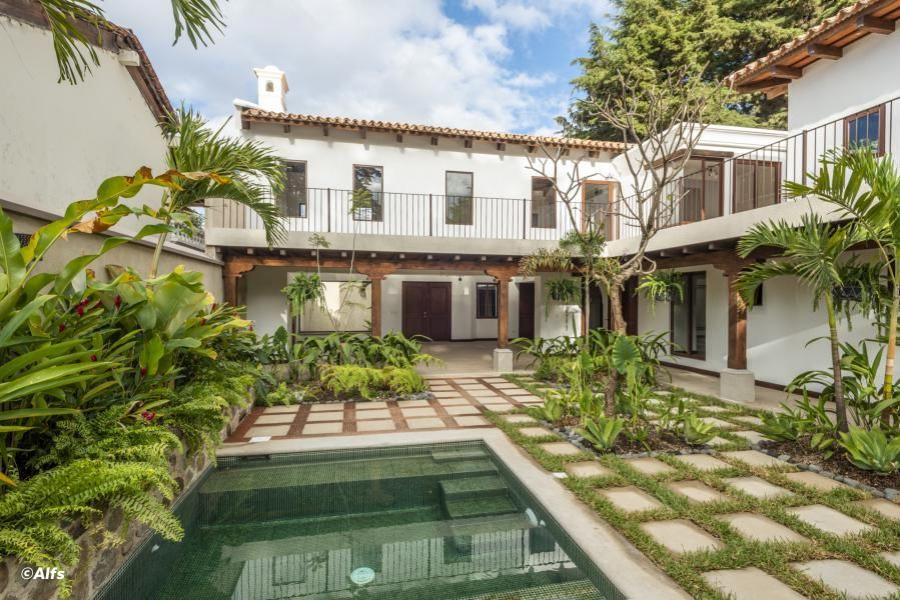 Foto Casa en Venta en Finca Filadelfia, Jocotenango, Sacatepéquez - U$D 750.000 - CAV7410 - BienesOnLine