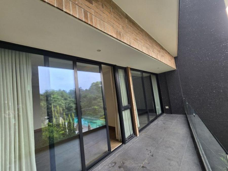 Foto Apartamento en Renta en Oakland zona 10, Guatemala, Guatemala - U$D 1.400 - APR42508 - BienesOnLine