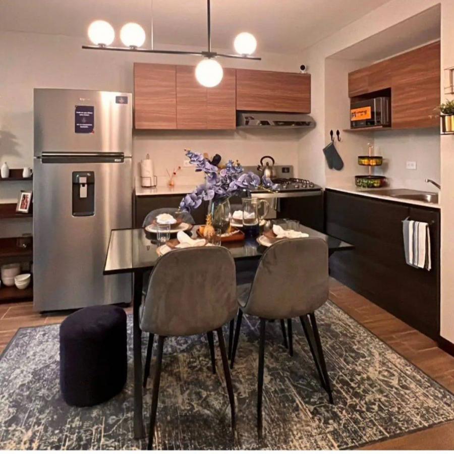 Home in Metric Way
