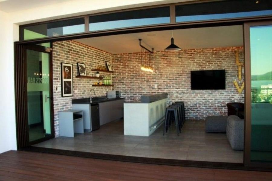 Home in Metric Way