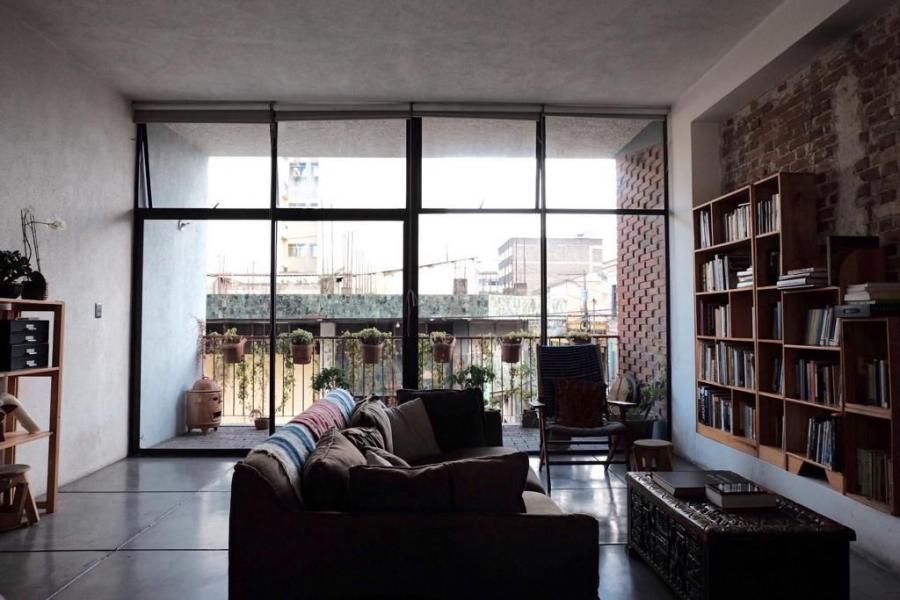 Home in Metric Way