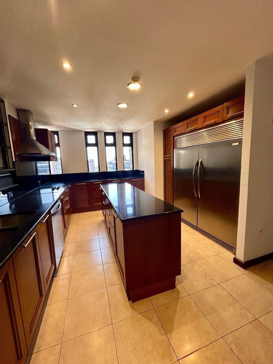 Foto Apartamento en Renta en Guatemala, Guatemala - U$D 2.199 - APR42608 - BienesOnLine