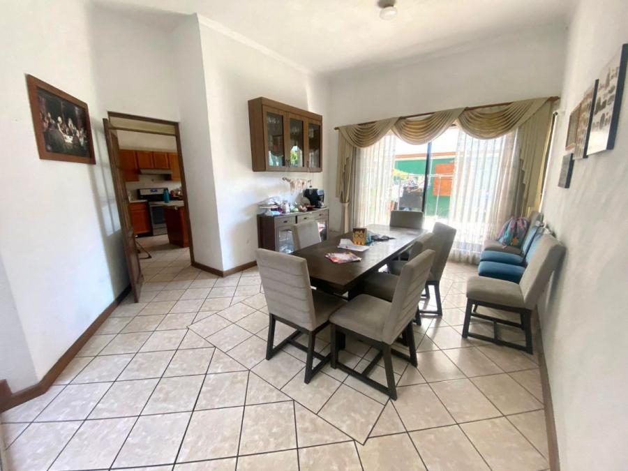 Foto Casa en Venta en San José Pinula, Guatemala - U$D 300.000 - CAV41065 - BienesOnLine