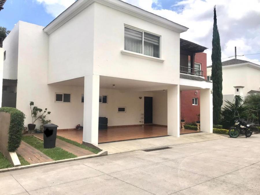 Foto Casa en Venta en Mixco, Guatemala - U$D 390.000 - CAV27598 - BienesOnLine