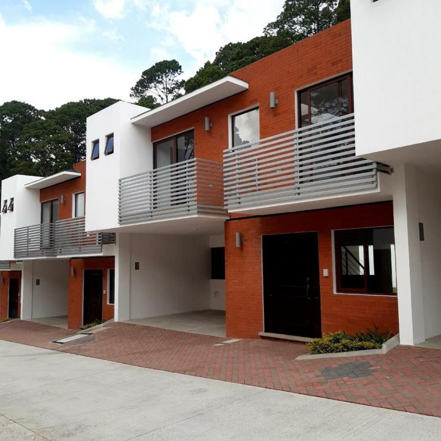 Foto Casa en Venta en Zona 16, Guatemala, Guatemala - U$D 320.000 - CAV13411 - BienesOnLine