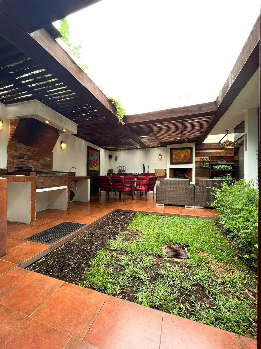 Foto Casa en Venta en Santa Catarina Pinula, Guatemala - U$D 355.000 - CAV20844 - BienesOnLine