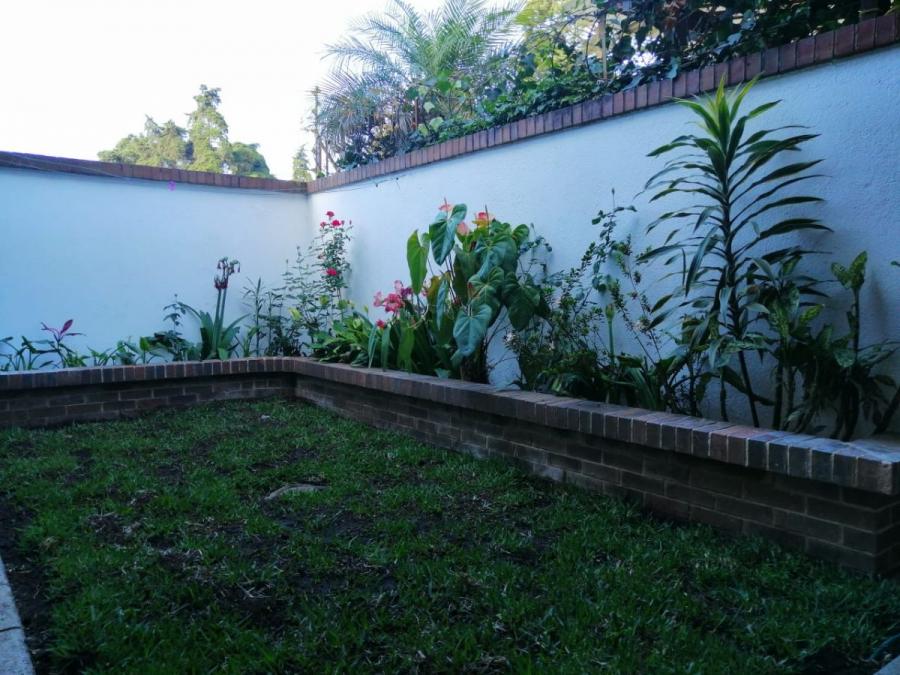 Foto Casa en Venta en Zona 16, Guatemala, Guatemala - U$D 275.000 - CAV2307 - BienesOnLine