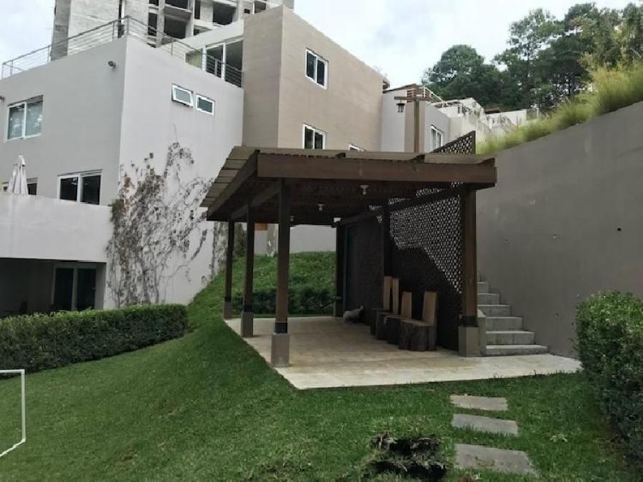 Home in Metric Way