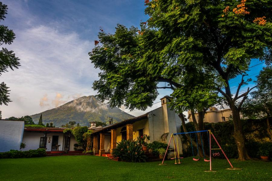 Foto Casa en Venta en Antigua Guatemala, Sacatepquez - U$D 675.000 - CAV39631 - BienesOnLine