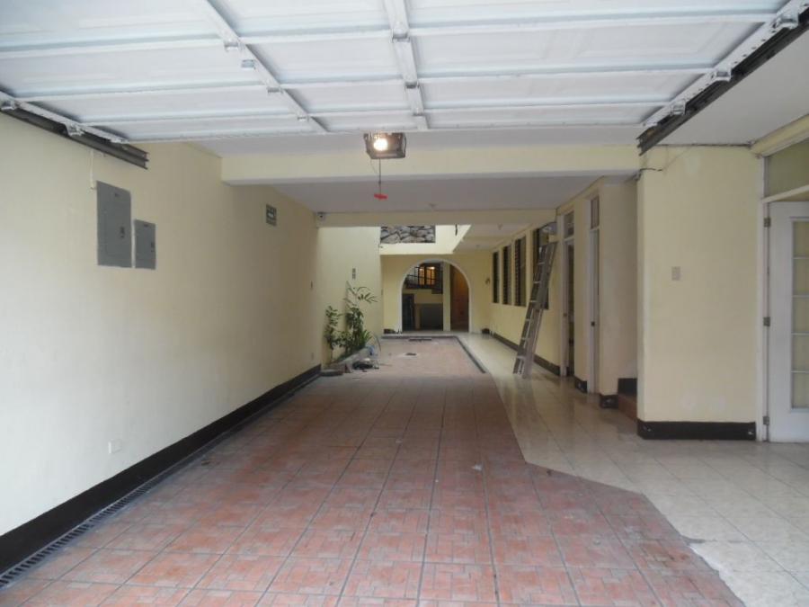 Home in Metric Way