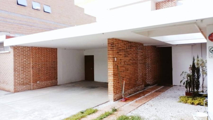 Foto Casa en Renta en Zona 14, Guatemala - U$D 8.700 - CAR23363 - BienesOnLine