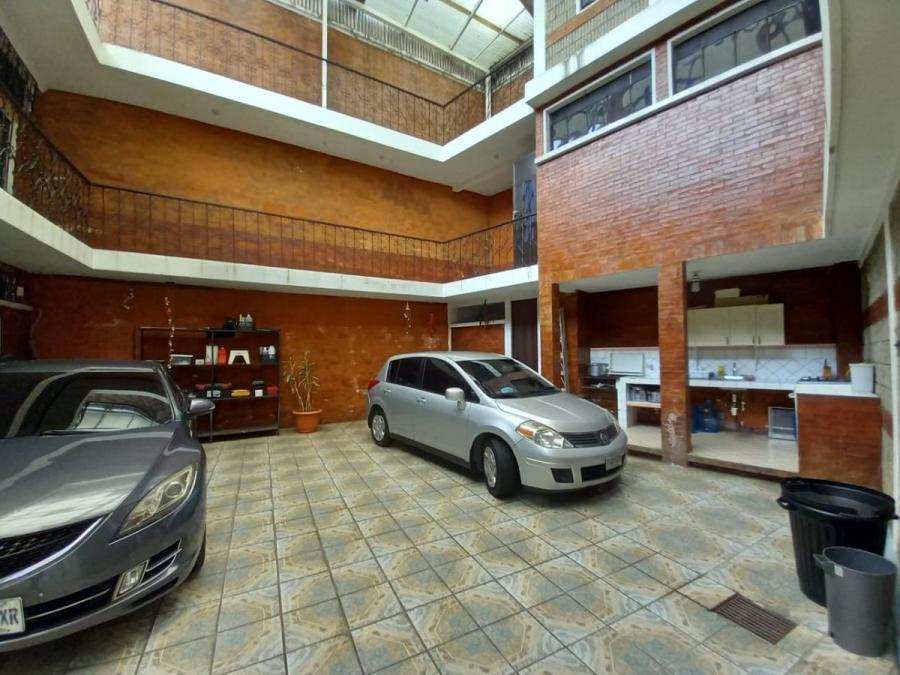 Foto Casa en Renta en Mixco, Guatemala - Q 13.000 - CAR13913 - BienesOnLine