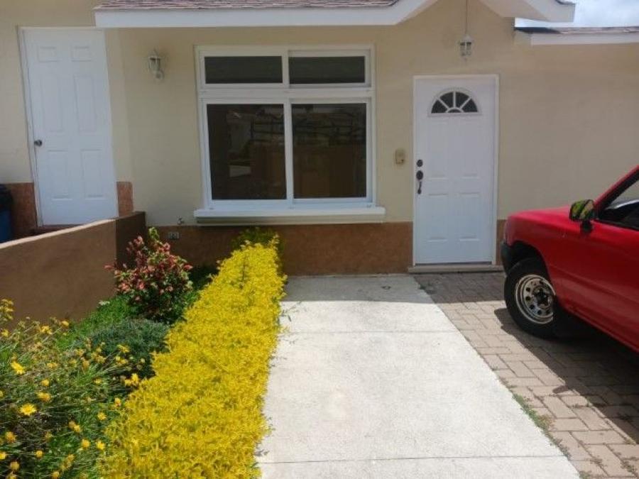 Foto Casa en Renta en Santiago Sacatepquez, Sacatepquez - Q 3.500 - CAR26219 - BienesOnLine