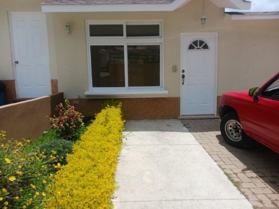 Foto Casa en Renta en Santiago Sacatepéquez, Sacatepéquez - Q 3.500 - CAR27606 - BienesOnLine