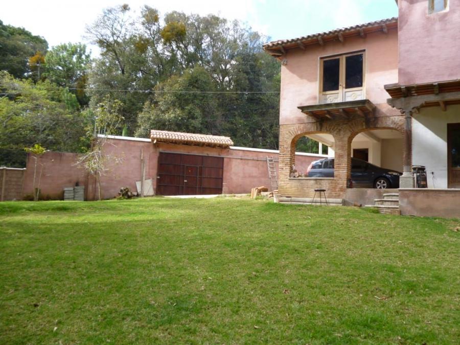 Foto Casa en Venta en San Lucas Sacatepquez, Sacatepquez - U$D 340.000 - CAV19574 - BienesOnLine