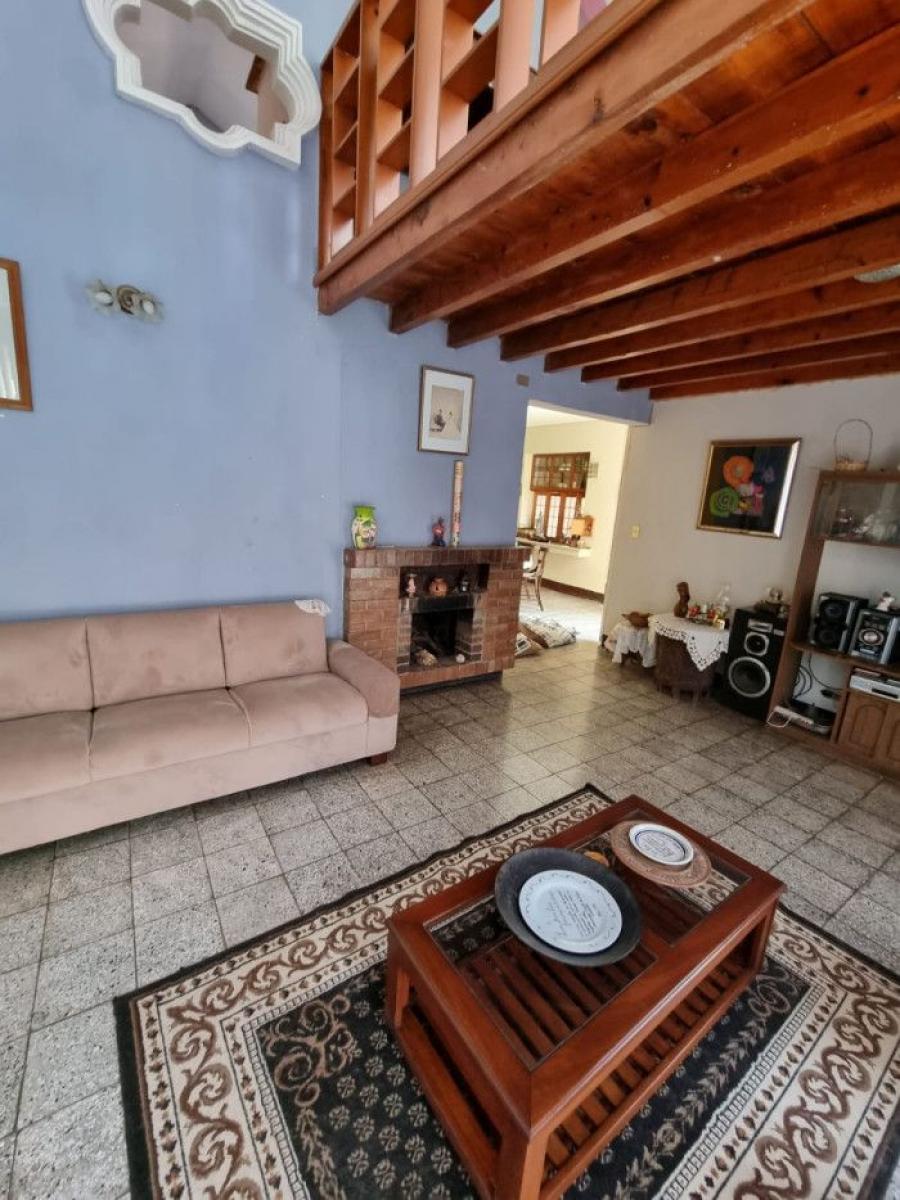 Foto Casa en Venta en San Juan Sacatepquez, Guatemala - Q 3.800.000 - CAV27812 - BienesOnLine