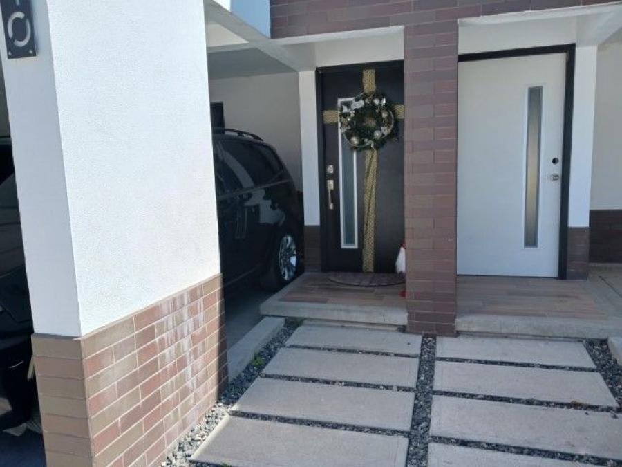 Foto Casa en Venta en Guatemala, Guatemala - Q 1.650.000 - CAV22257 - BienesOnLine