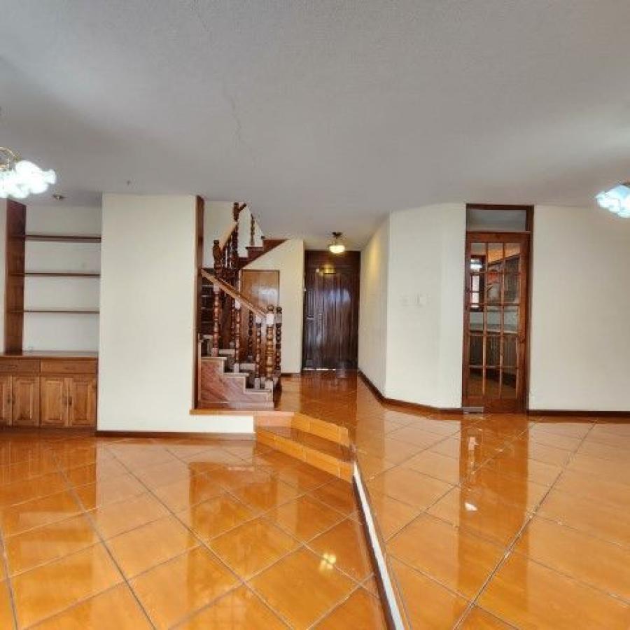 Foto Condominio en Venta en Zona 7, Guatemala - U$D 180.000 - COV29945 - BienesOnLine